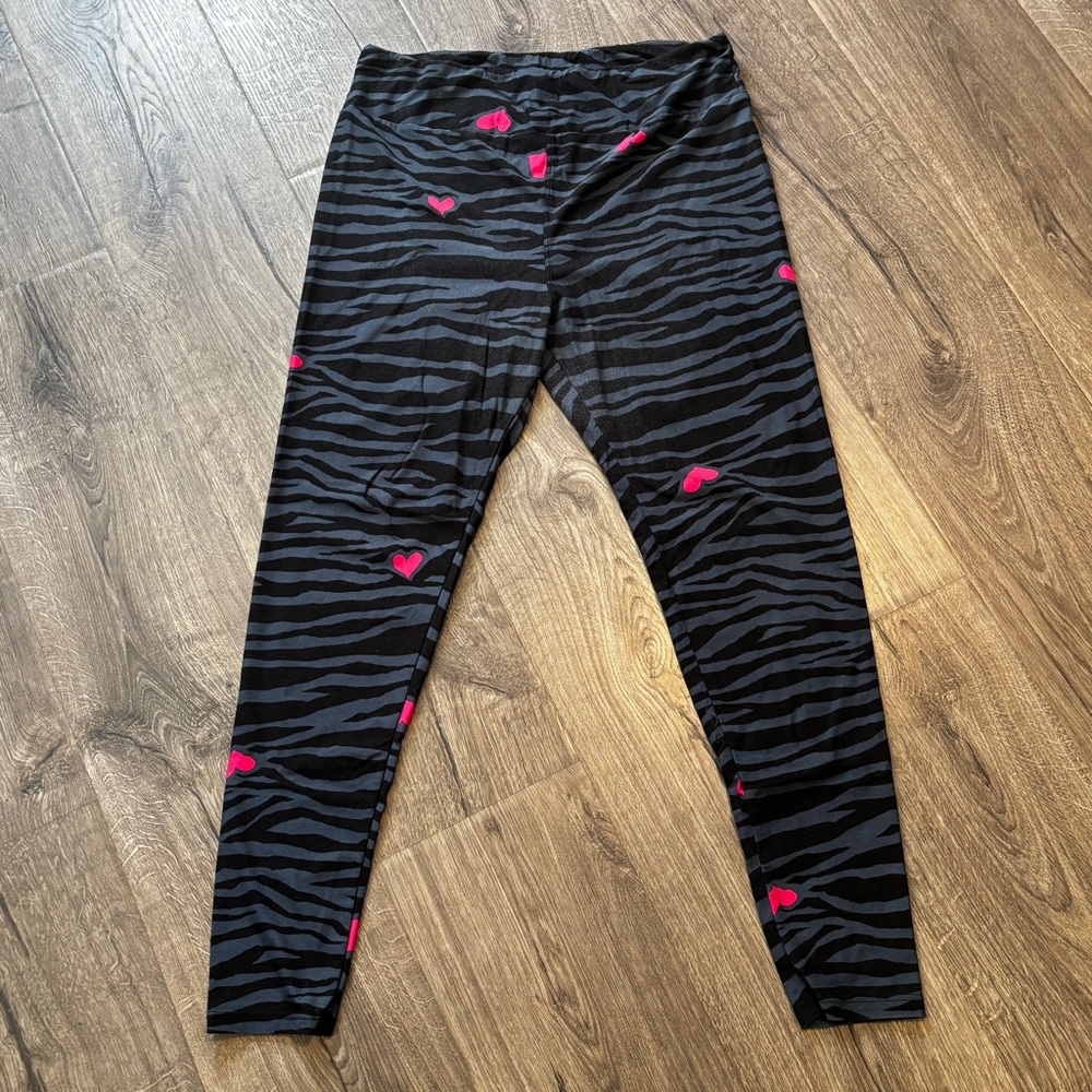 LuLaRoe Women’s Leggings with Black and Pink Heart Zebra Pattern
